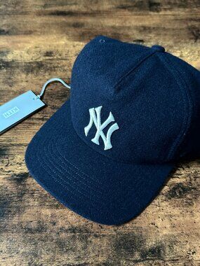 NEW Kith & '47 for the New York Yankees Wool Rose Hitch Snapback Hat - SOLD OUT